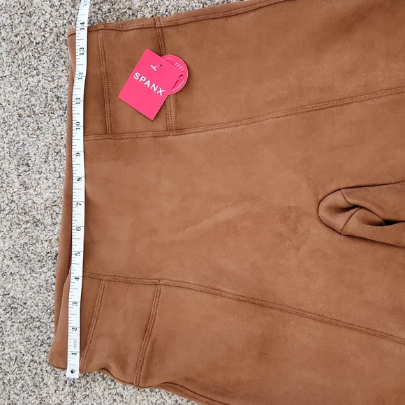 SPANX Leggings - Picture 5 of 10